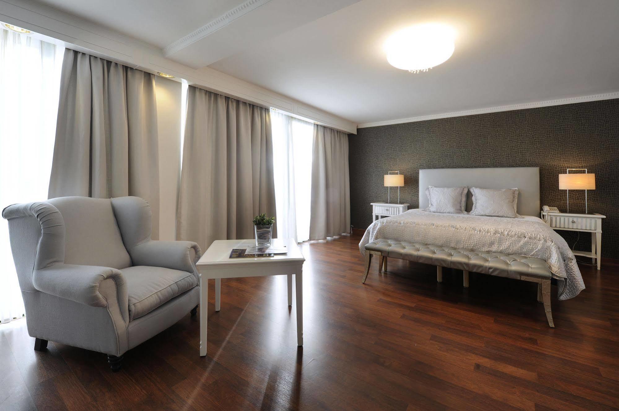 Van Der Valk Hotel Nazareth-Gent Εξωτερικό φωτογραφία